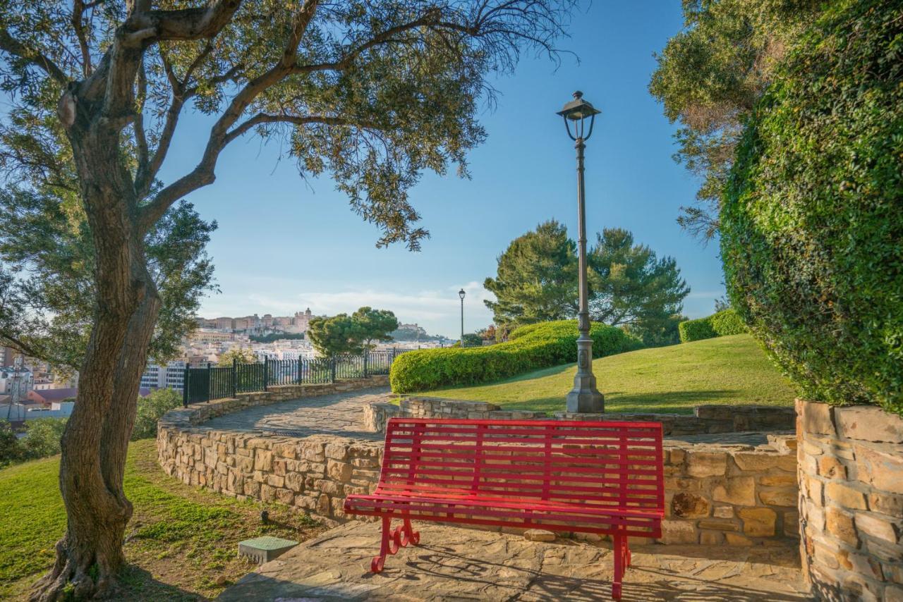 Le Scale Sul Porto . Marina Centro Storico. Ac Daire Cagliari Dış mekan fotoğraf