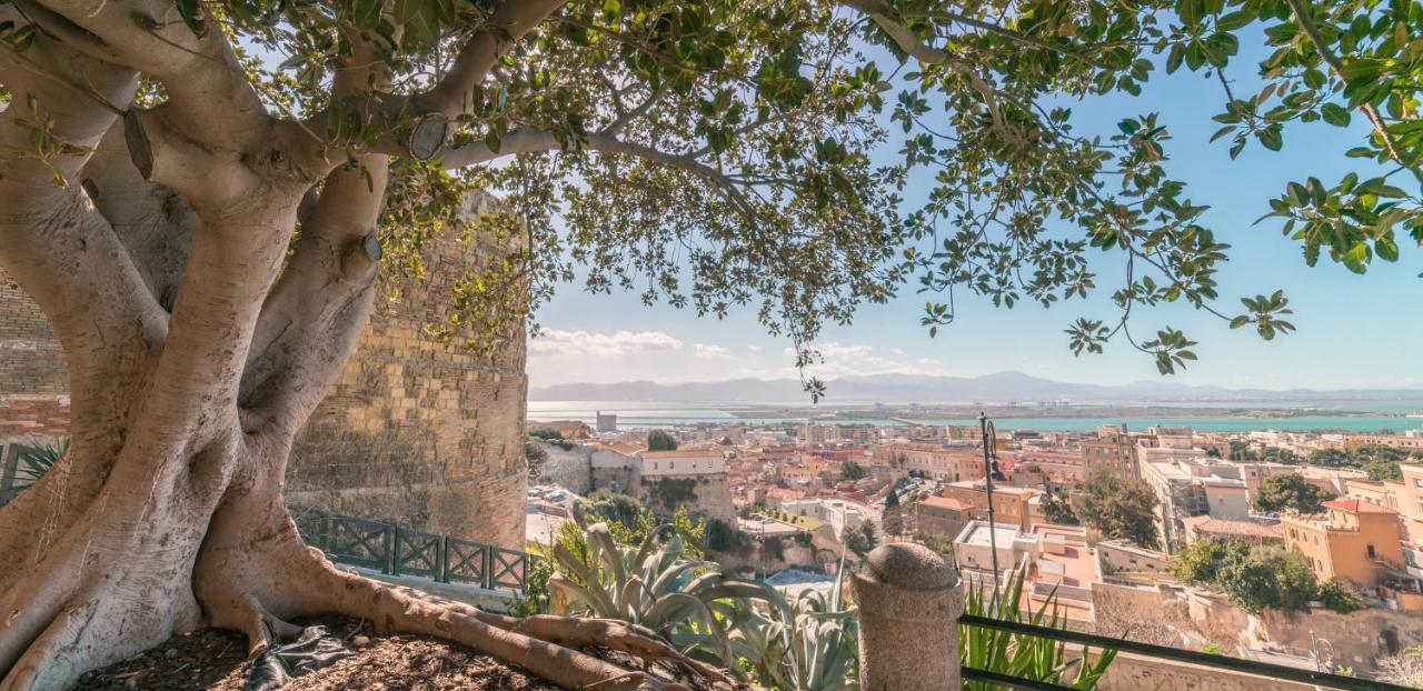 Le Scale Sul Porto . Marina Centro Storico. Ac Daire Cagliari Dış mekan fotoğraf