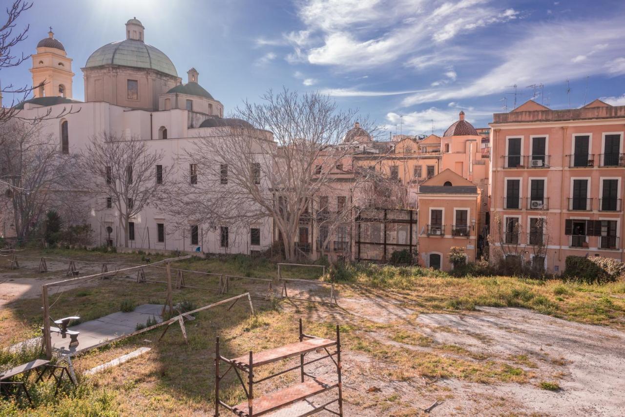 Le Scale Sul Porto . Marina Centro Storico. Ac Daire Cagliari Dış mekan fotoğraf